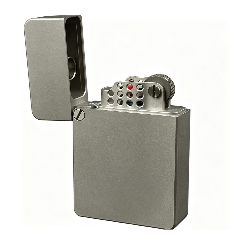 Fire Starting Kit - Titaniumlegering Trench Lighter CNC Herbruikbare Kerosine